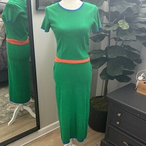 TIMING Green and Orange Women's Skirt Set. Knitted set. Never worn.